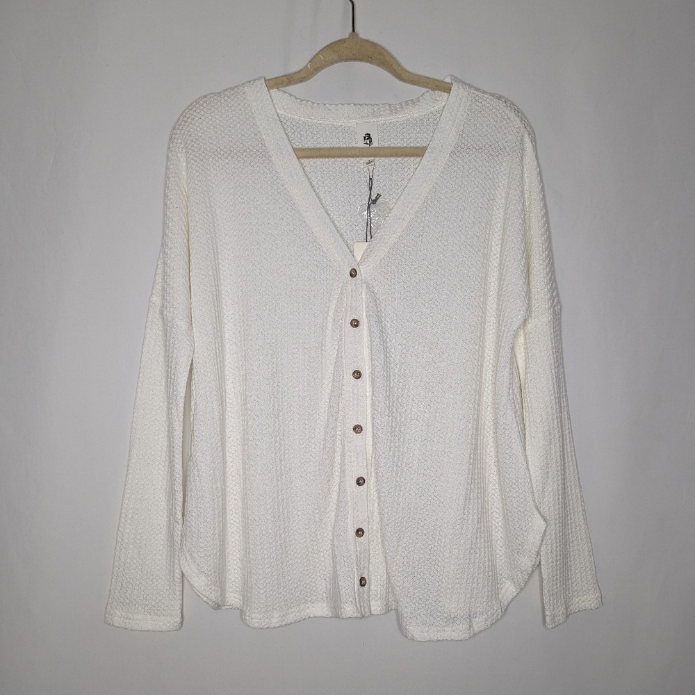 New Flawless Brand Women's White Waffle Knit Oversized Button Up Top Size S NWT